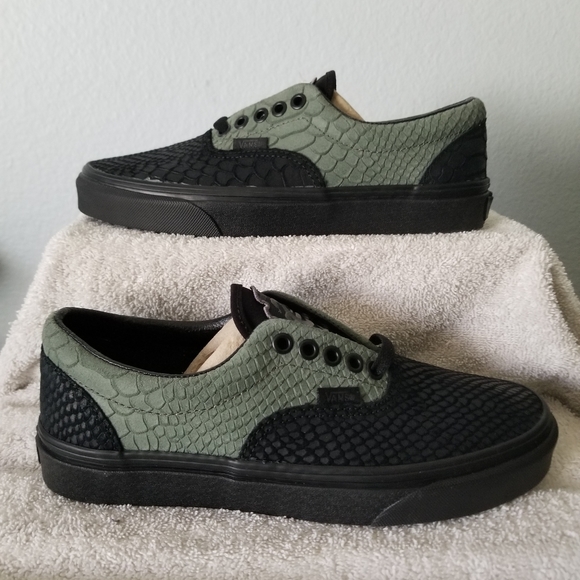 vans era slytherin